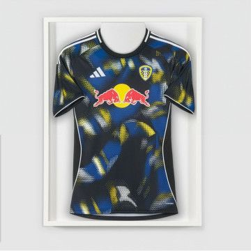 Wissellijst - shirt inlijsten - 60x80 cm - hout - wit - 3D fotolijst - wissellijst voetbalshirt - voetbal - basket - wielershirt Wissellijst - shirt inlijsten - 60x80 cm - hout - wit - 3D fotolijst - wissellijst voetbalshirt - voetbal - basket - wielershirt