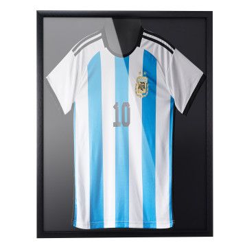 Groot XL fotokader voor t-shirt collectie - 3D box frame - 70x90 cm - zwart Groot XL fotokader voor t-shirt collectie - 3D box frame - 70x90 cm - zwart